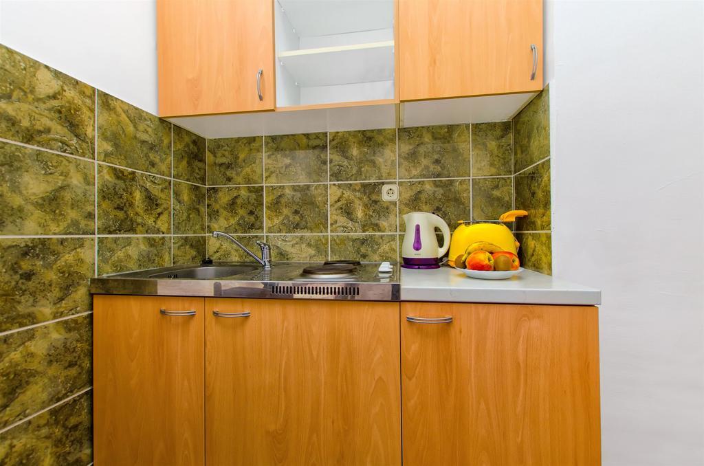 Apartments Tomislav Exterior photo
