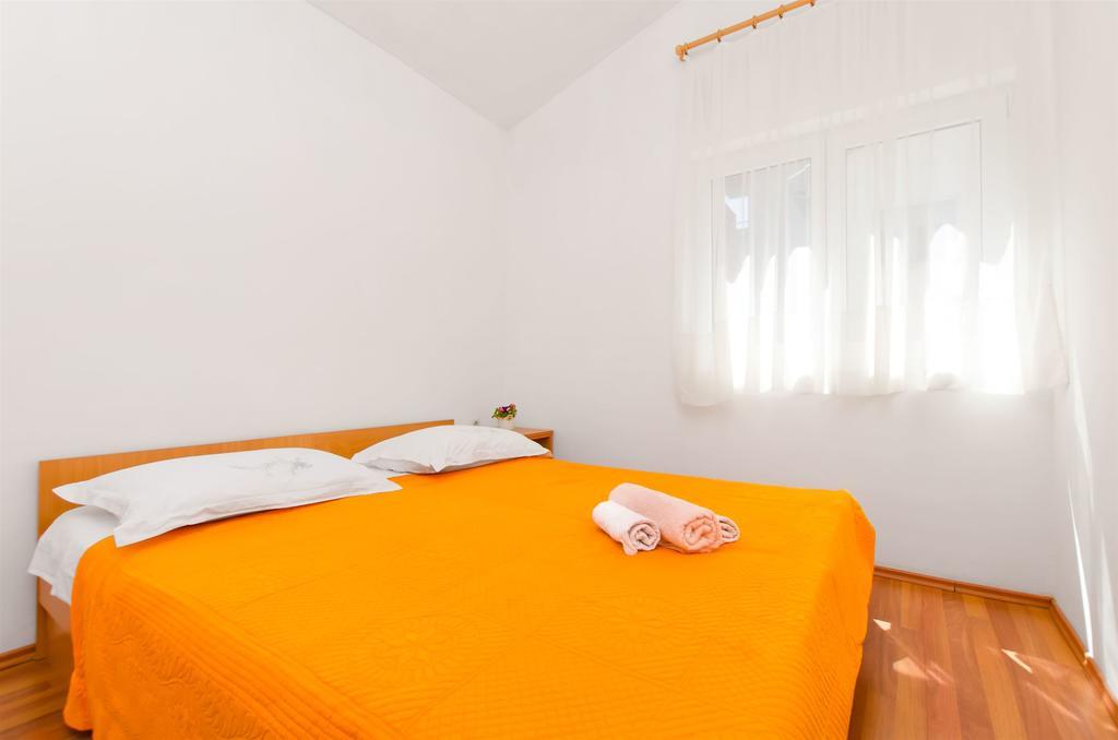 Apartments Tomislav Exterior photo